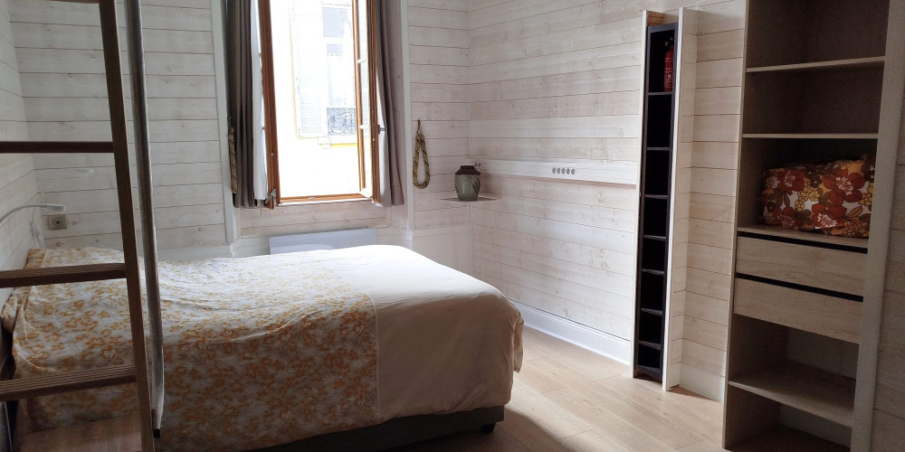 appartement à BAGNERES DE BIGORRE (65200)